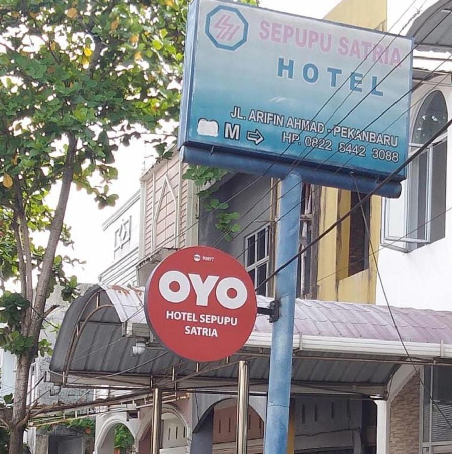 Oyo 90897 Sepupu Satria